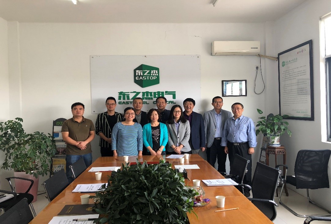 5bc7eb10b1b48.jpg 1.jpg